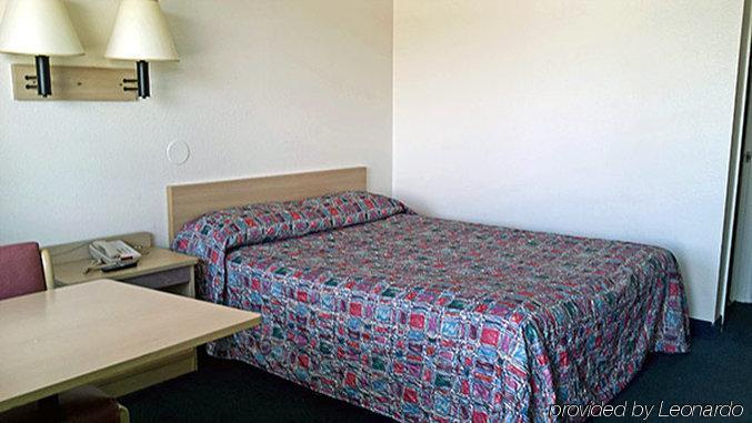 Motel 6 Des Moines South - Airport Dış mekan fotoğraf